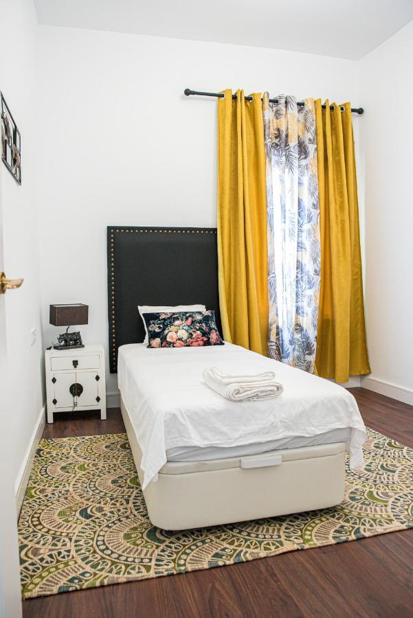 Laura Apartment Puerto Valencia Eksteriør bilde