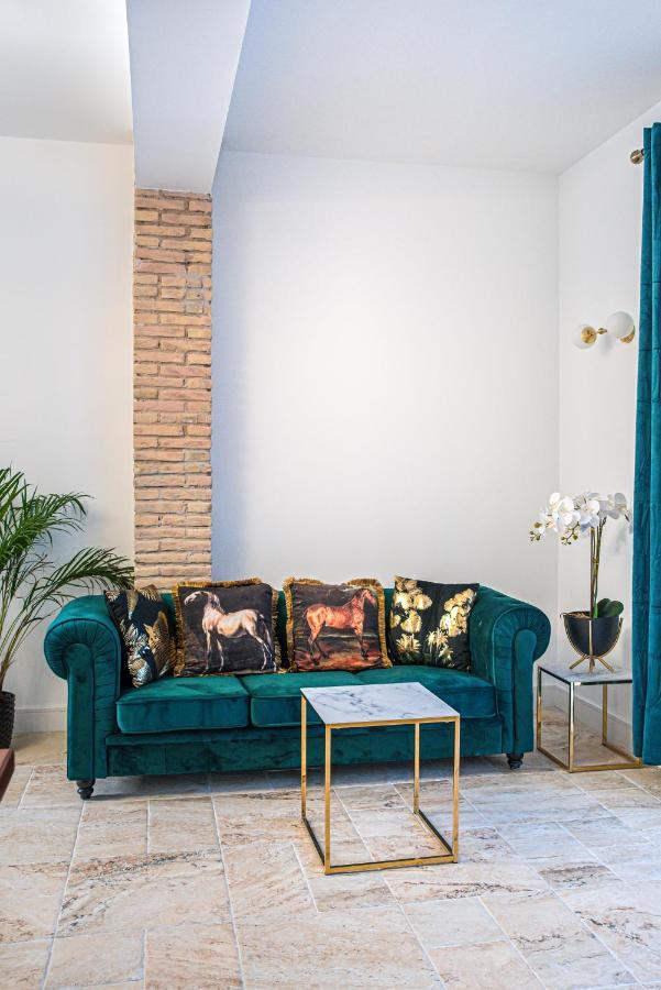 Laura Apartment Puerto Valencia Eksteriør bilde